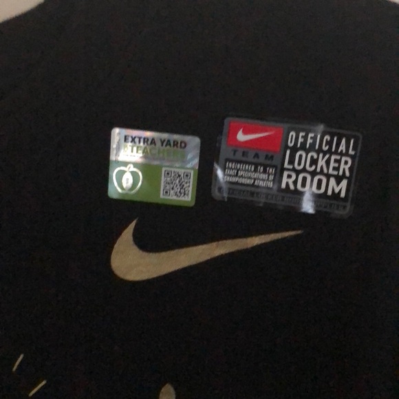 Nike LSU Tigers 2019 CFP Champs Locker Roo… - Picture 4 of 6